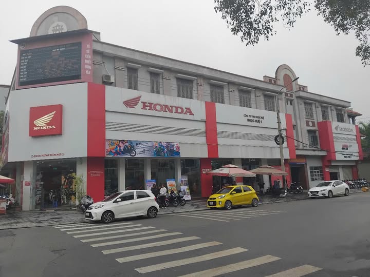 MG Car Showroom – Ngoc Hue Automobile Supermarket